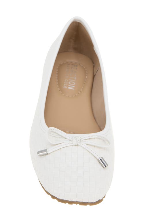 Reaction Kenneth Cole Elstree Ballet Flat In White Woven