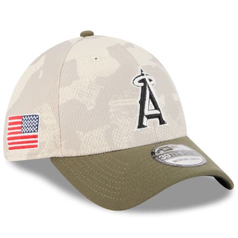 Men's New Era Light Beige/Olive Los Angeles Angels 2025 Armed Forces Day 39THIRTY Flex Hat