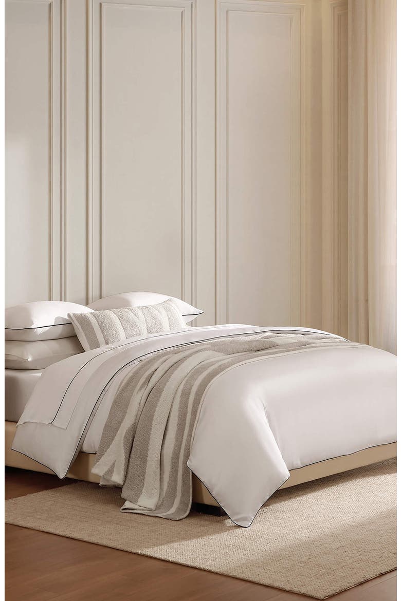 Contrast Piping Duvet Cover, Alternate, color, WHITE / BLACK
