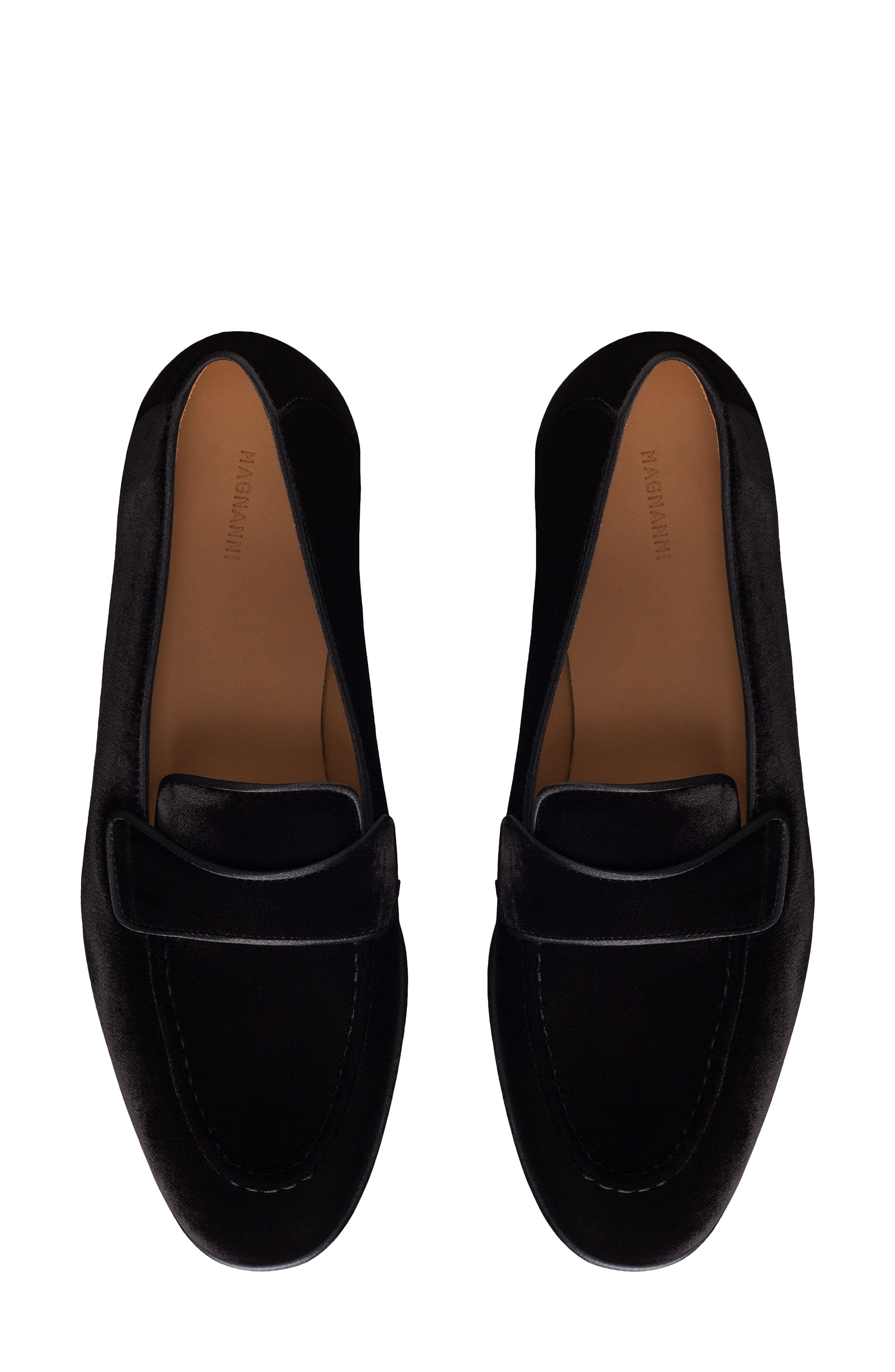 Magnanni Quinn Velvet Loafer, Alternate, color, Black Velvet