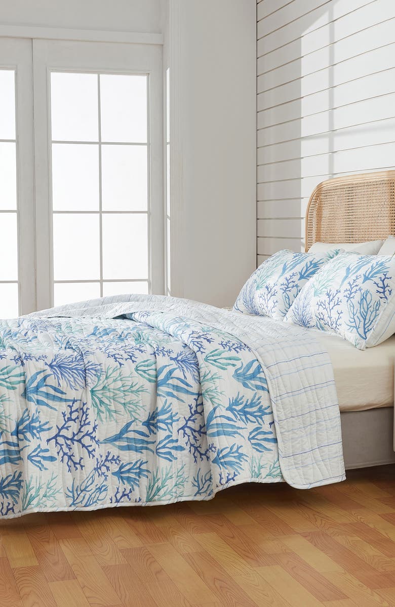 Woven & Weft Watercolor Coral Reversible Microfiber Quilt Set, Alternate, color, Watercolor Coral