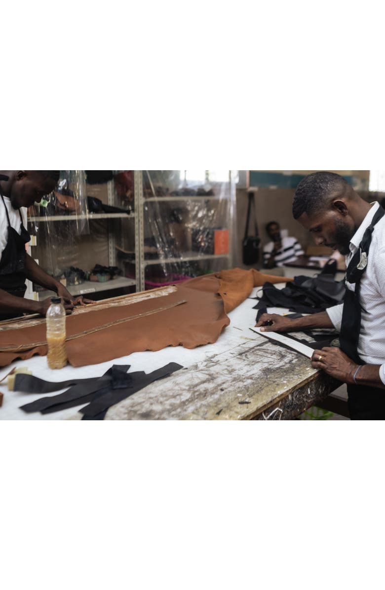 Deux Mains Slim ID Case, Alternate, color, Black