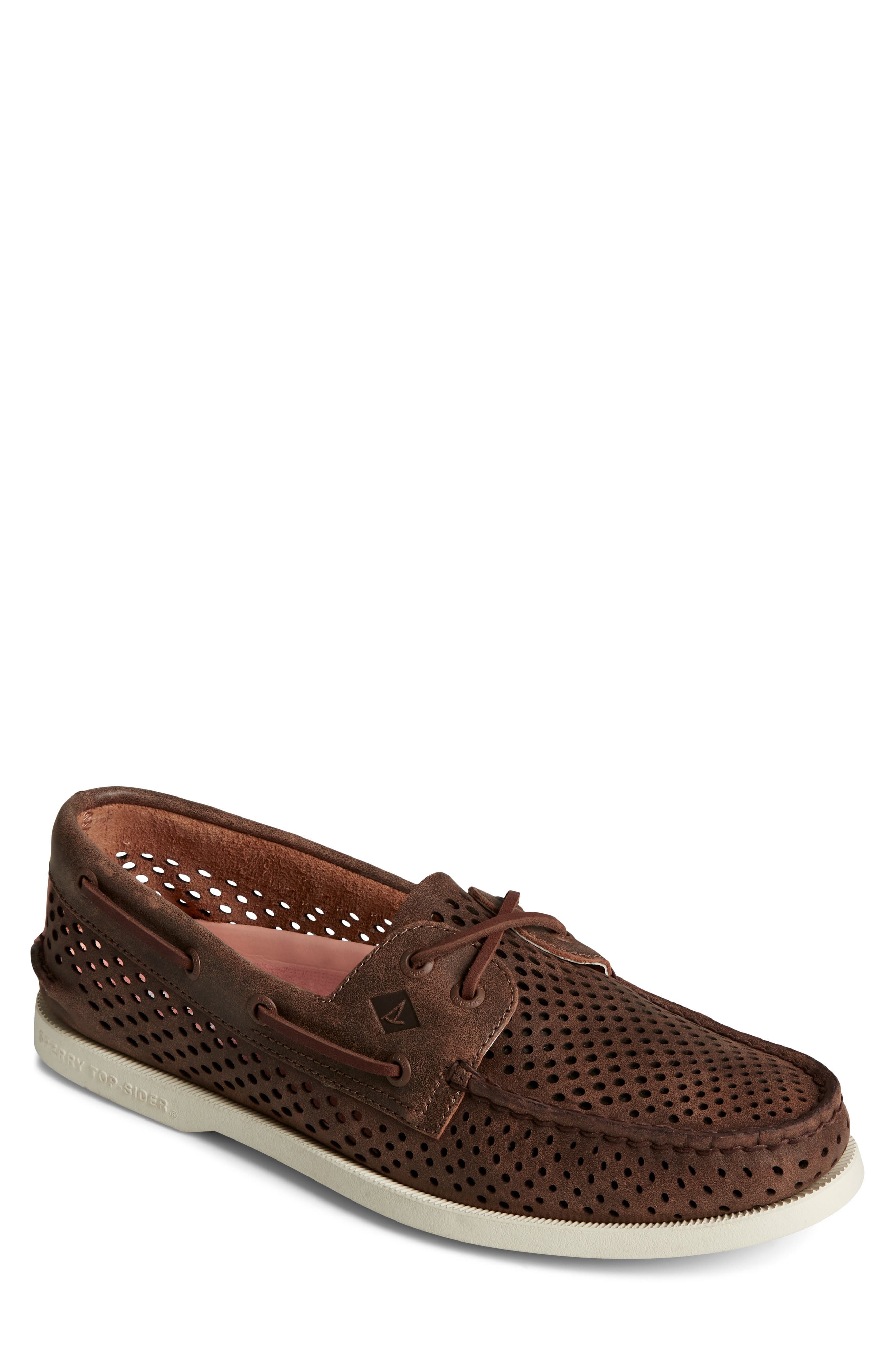 ZZDNU SPERRY TOP-SIDER<sup>®</sup> Leeward 2-Eye Boat Shoe, Main, color, 