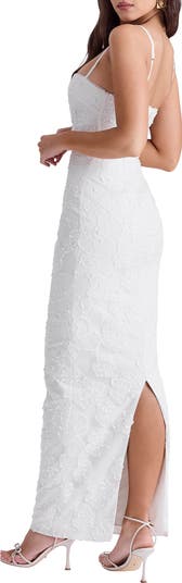 Eva Floral Embroidery Sheath Gown