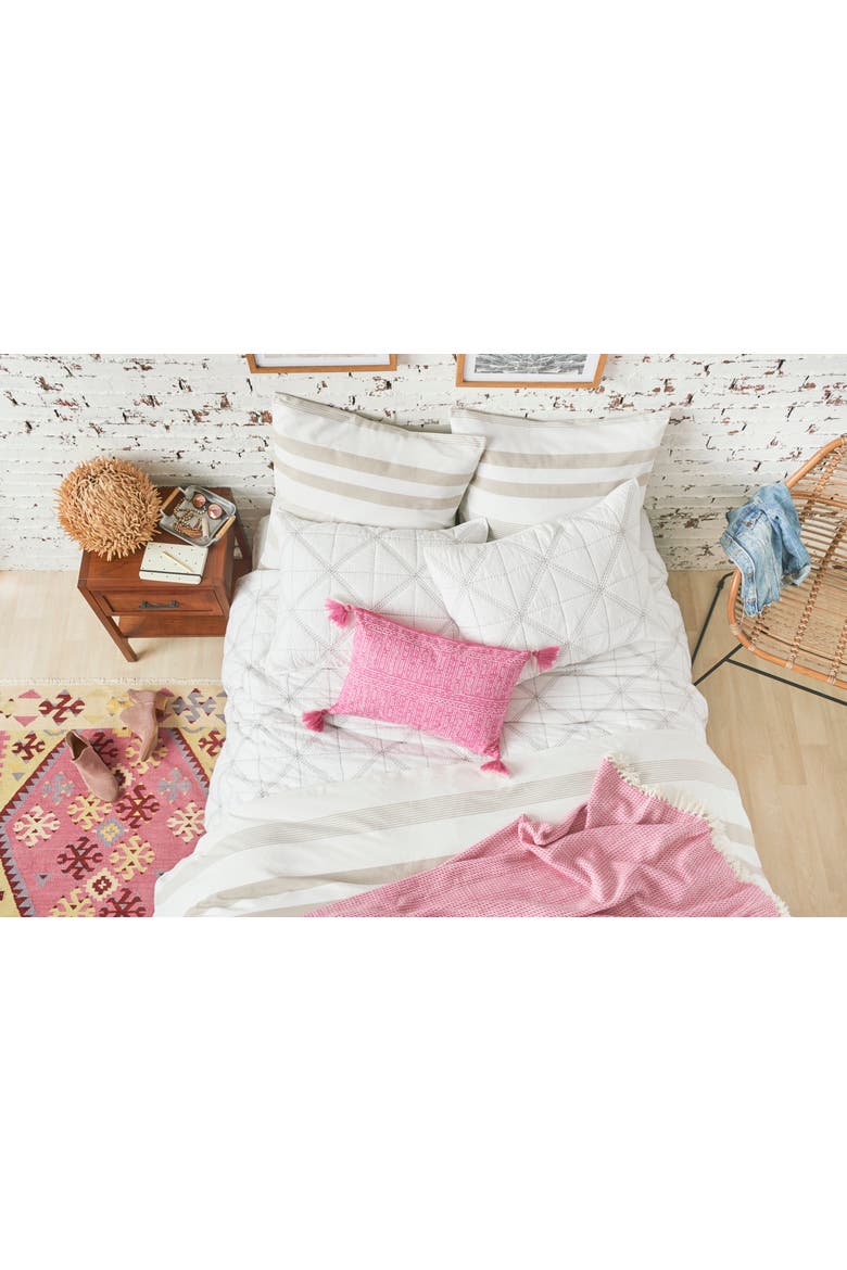 Cyrus Pillow, Alternate, color, Pink