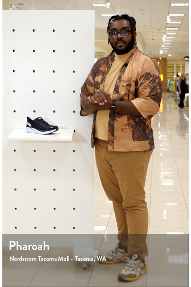 Clifton 8 Running Shoe video