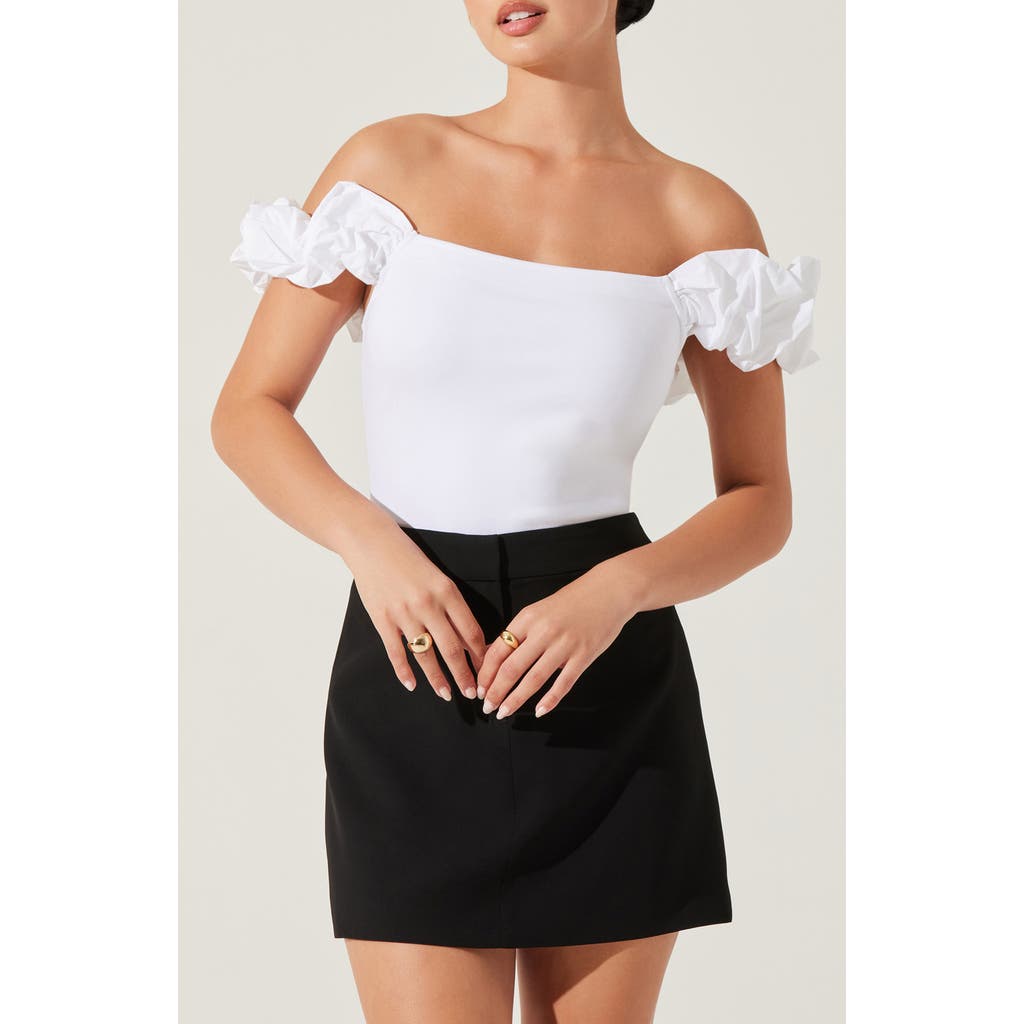 Astr The Label Hoda Mixed Media Off The Shoulder Top In White
