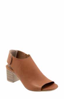 Bueno Rachel Block Heel Sandal