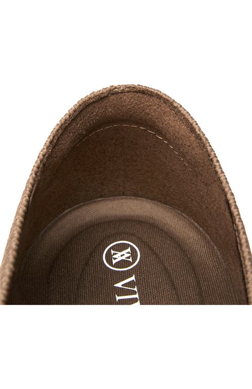 Vivaia Square-toe V-cut Flats