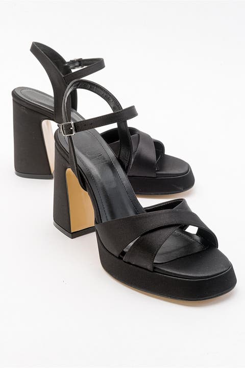 Yvonne Platform Sandals