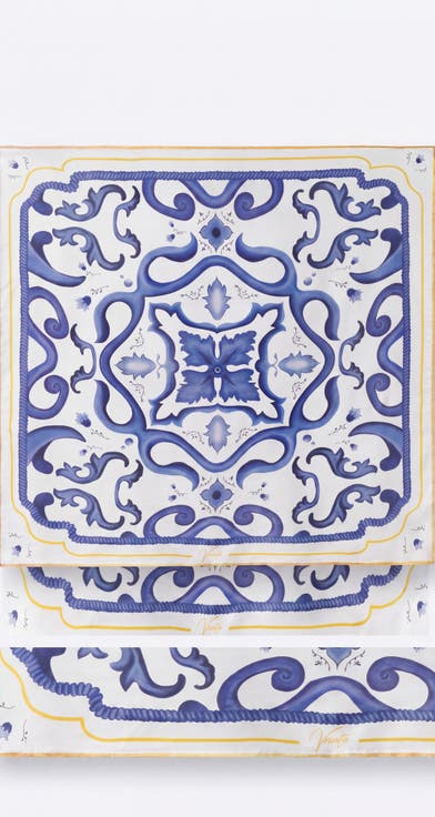 Square Scarf (Carré)