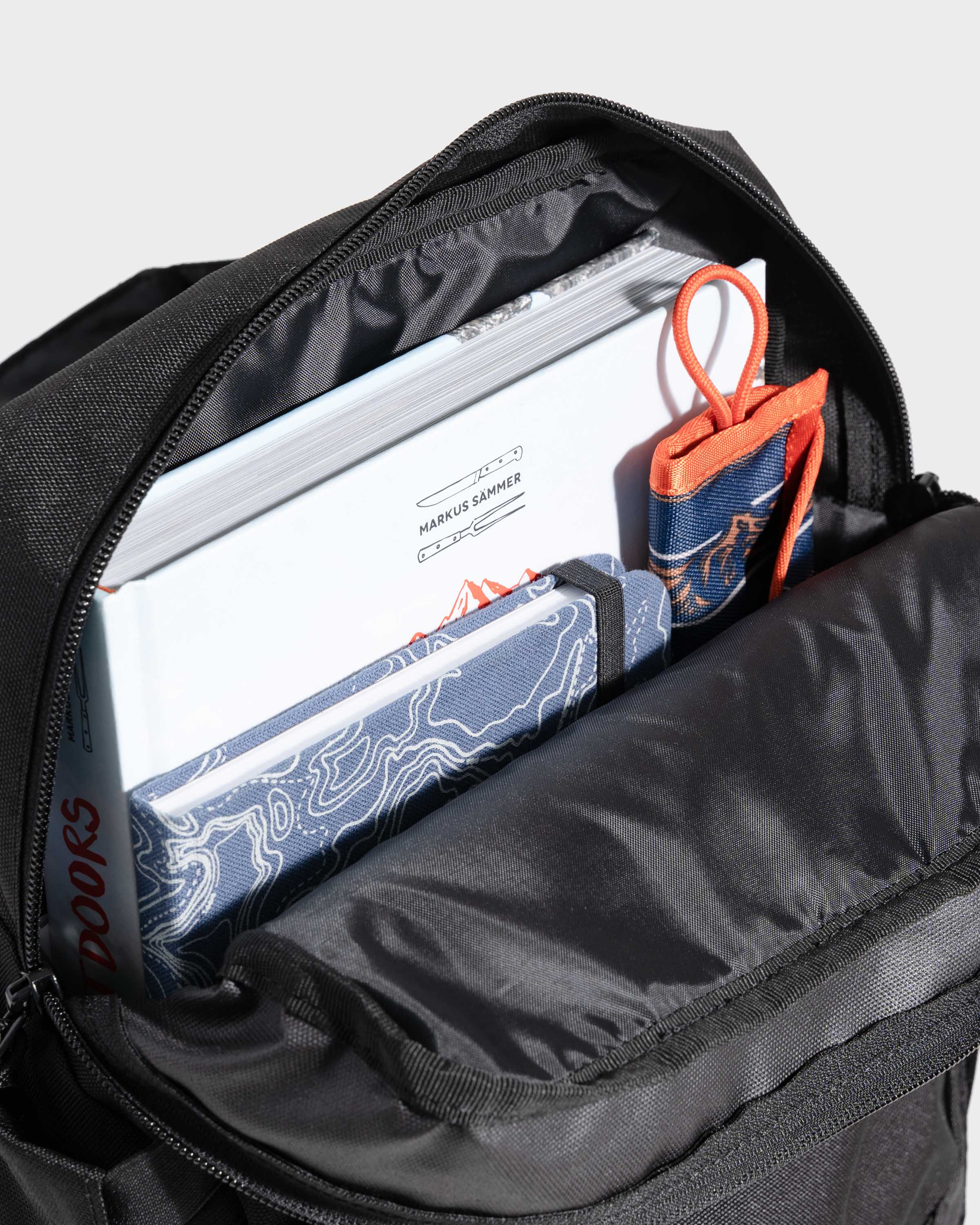 United By Blue (R)evolution 9L sidekick, Alternate, color, Black