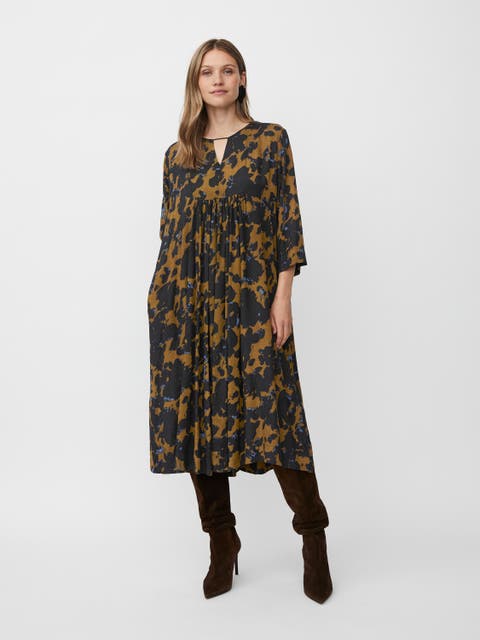 MaNadyne V-Neck A-Shape Midi Dress