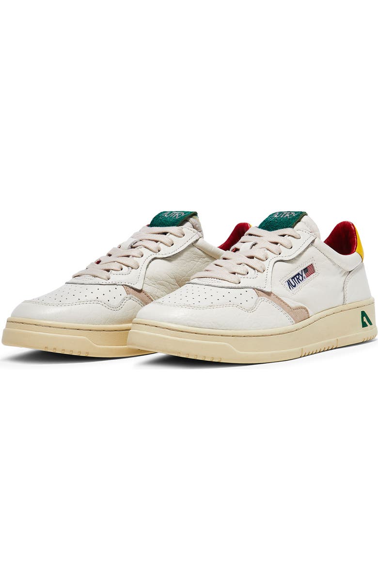 AUTRY Medalist Low Top Sneaker, Main, color,