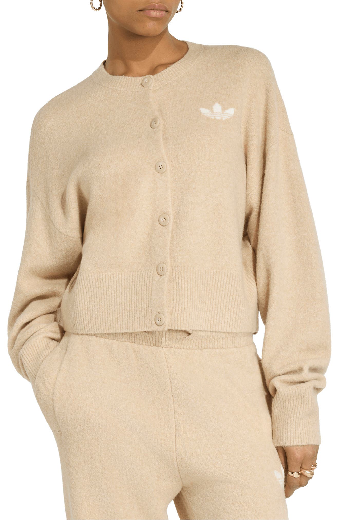 KHAKI THREE