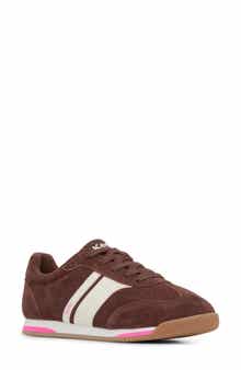 Revival Sneaker