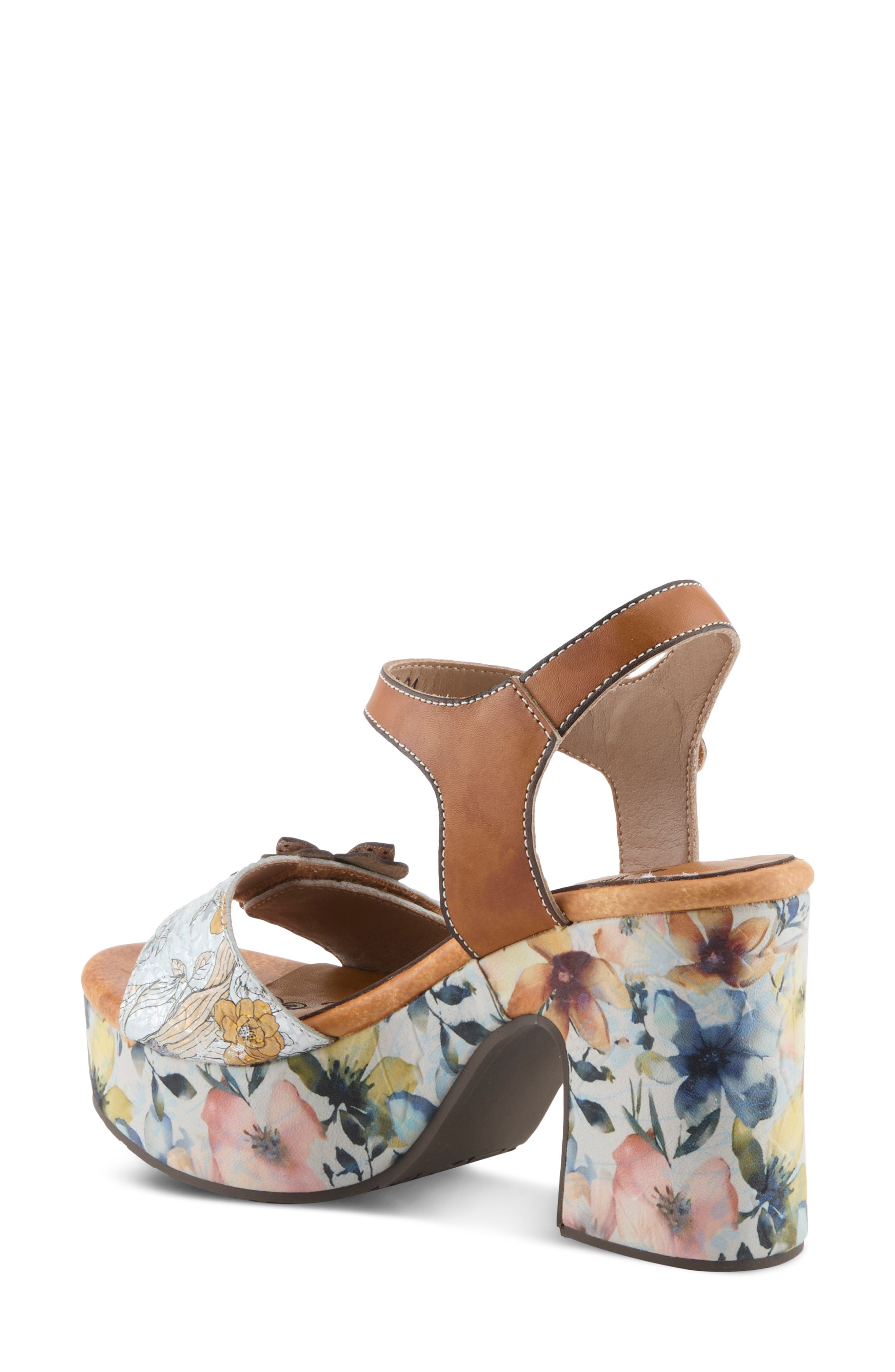 L'Artiste by Spring Step Felis Platform Sandal, Alternate, color, Camel Multi