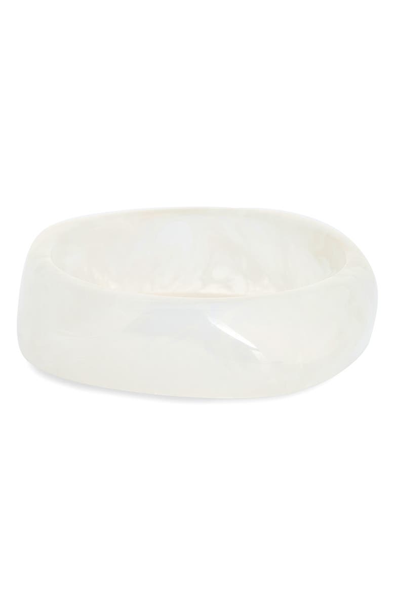 NORDSTROM RACK Chunky Resin Bangle Bracelet, Main, color, Milky White