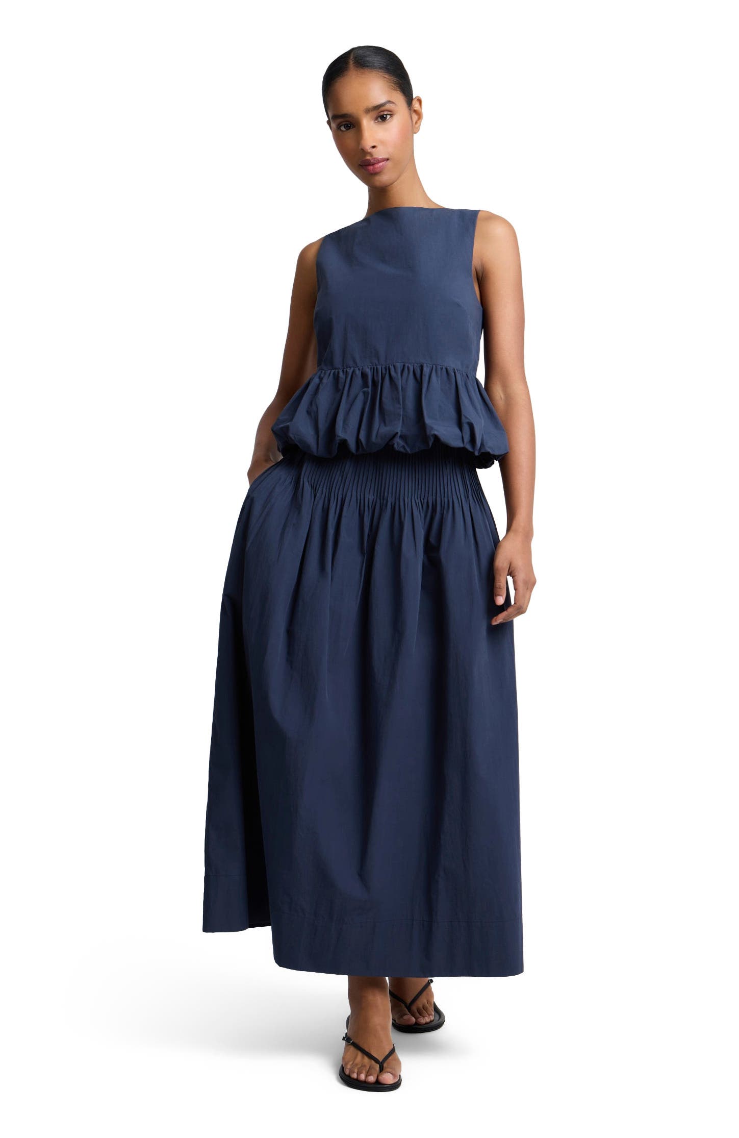 selected Noir Navy