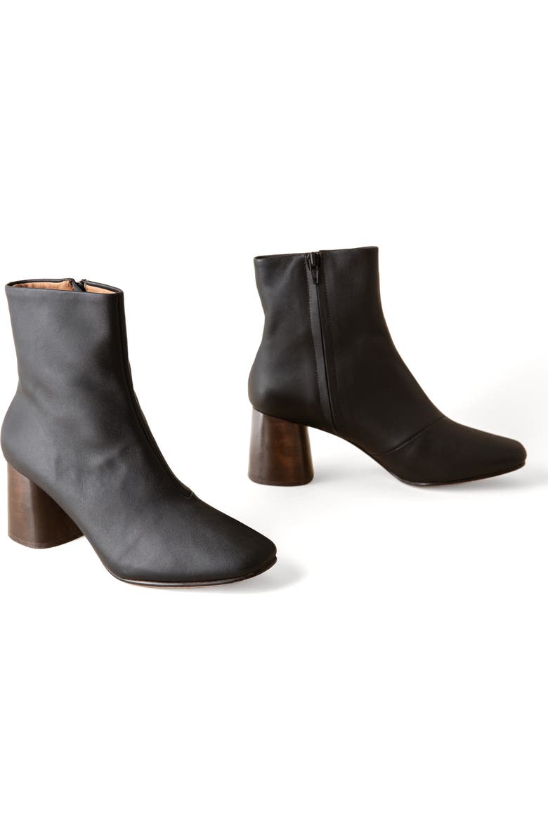 Huma Blanco Harlow Boot, Alternate, color,