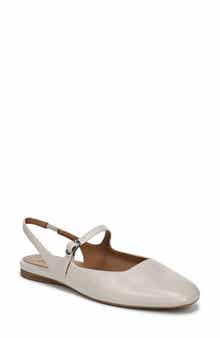 Naturalizer Anikka Flat