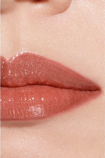 CHANEL ROUGE COCO BAUME Hydrating Beautifying Tinted Lip