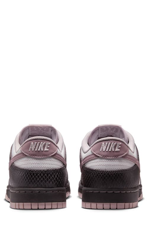 Nike Dunk Low Retro Se Basketball Sneaker In Medium Ash/taupe Grey/grey