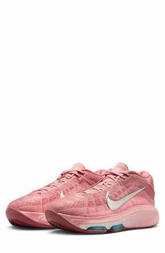 Nike G.T. Hustle 3 Basketball Shoe