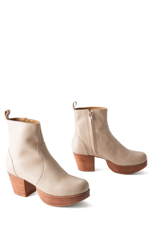 Fortress Charli Platform Clog Boot In Sand