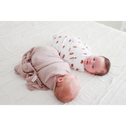 Lulujo Cotton Muslin Swaddles 2 Pack In Mushroom/sand