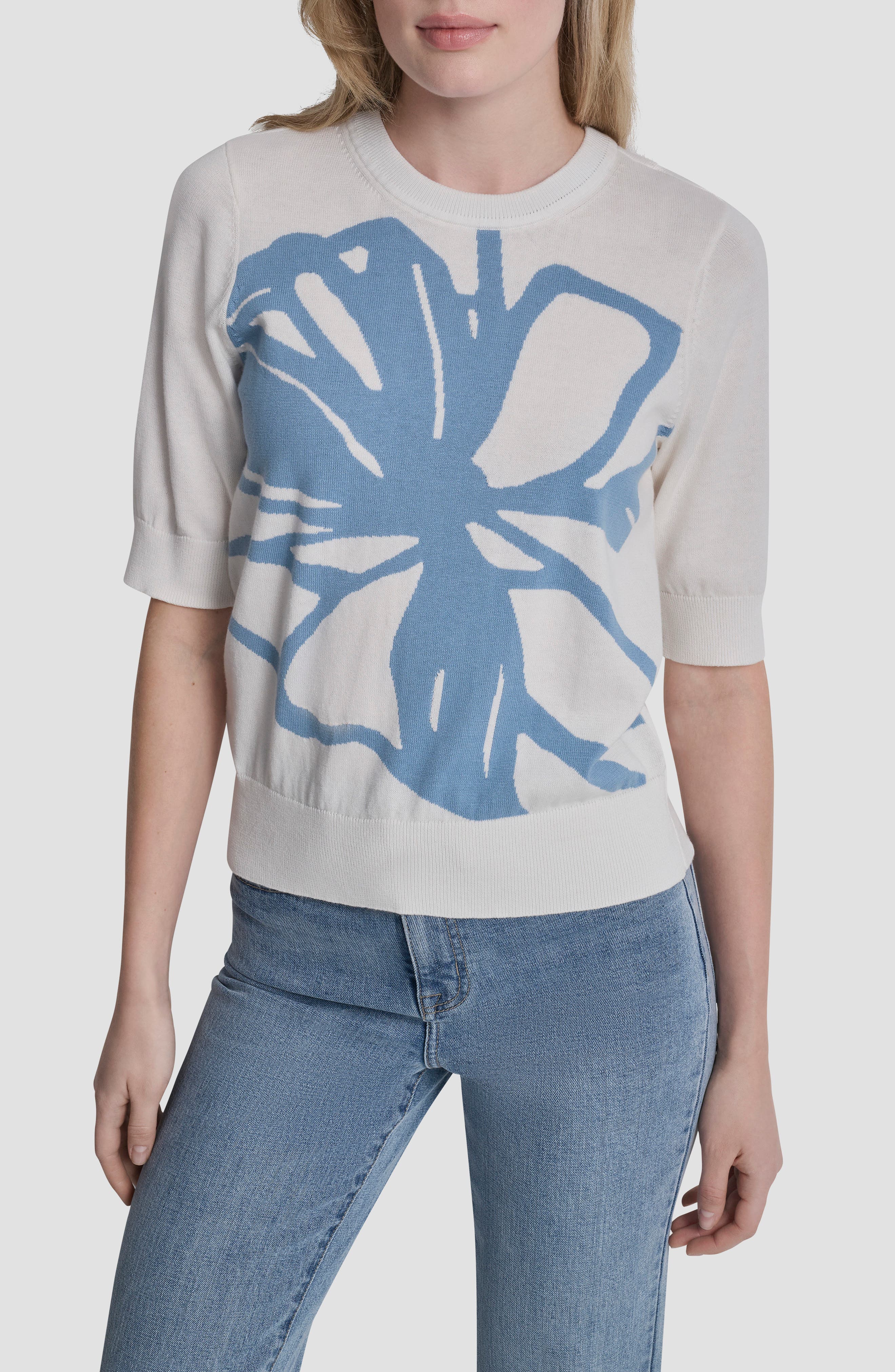 Graffiti Floral Jacquard Short Sleeve Sweater
