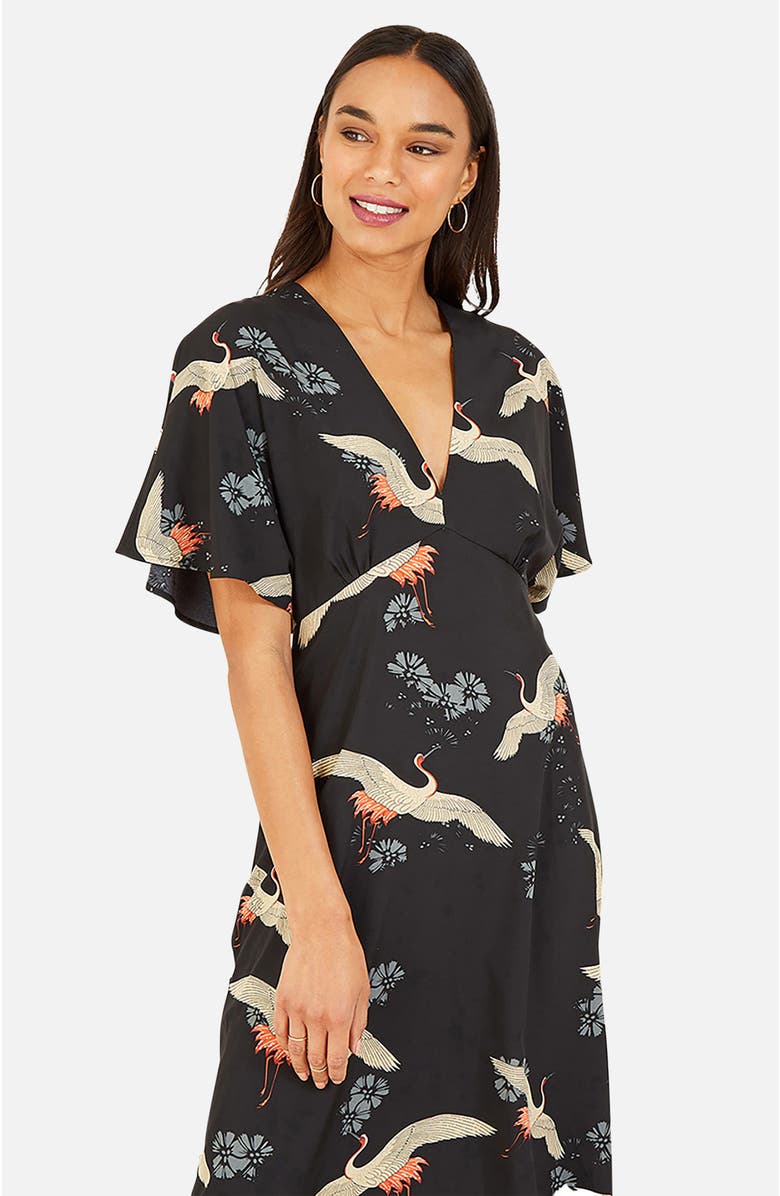 Yumi Short Sleeve V-Neck Midi Dress, Alternate, color, Black