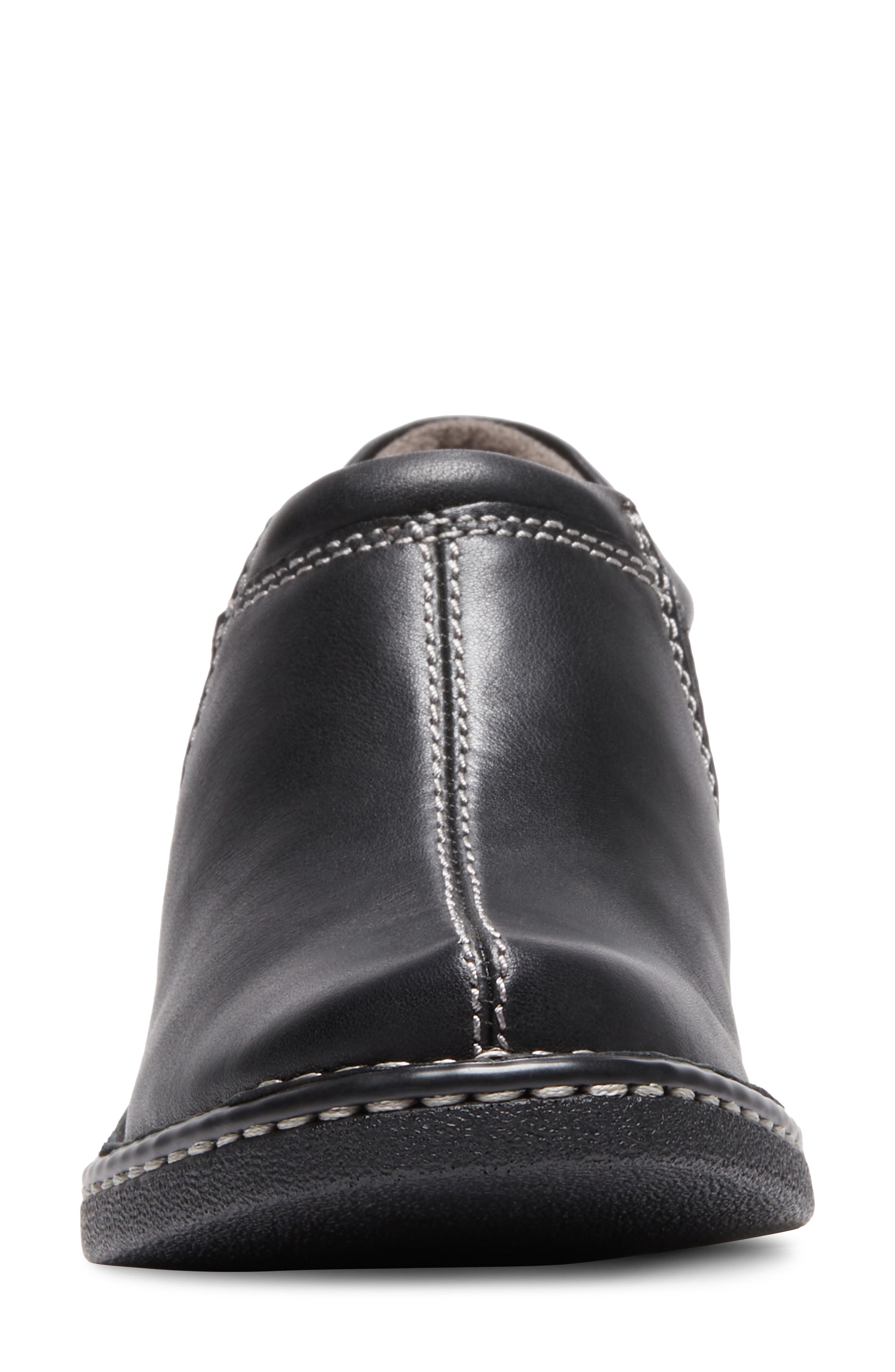 Eastland Amore Clog, Alternate, color, Black