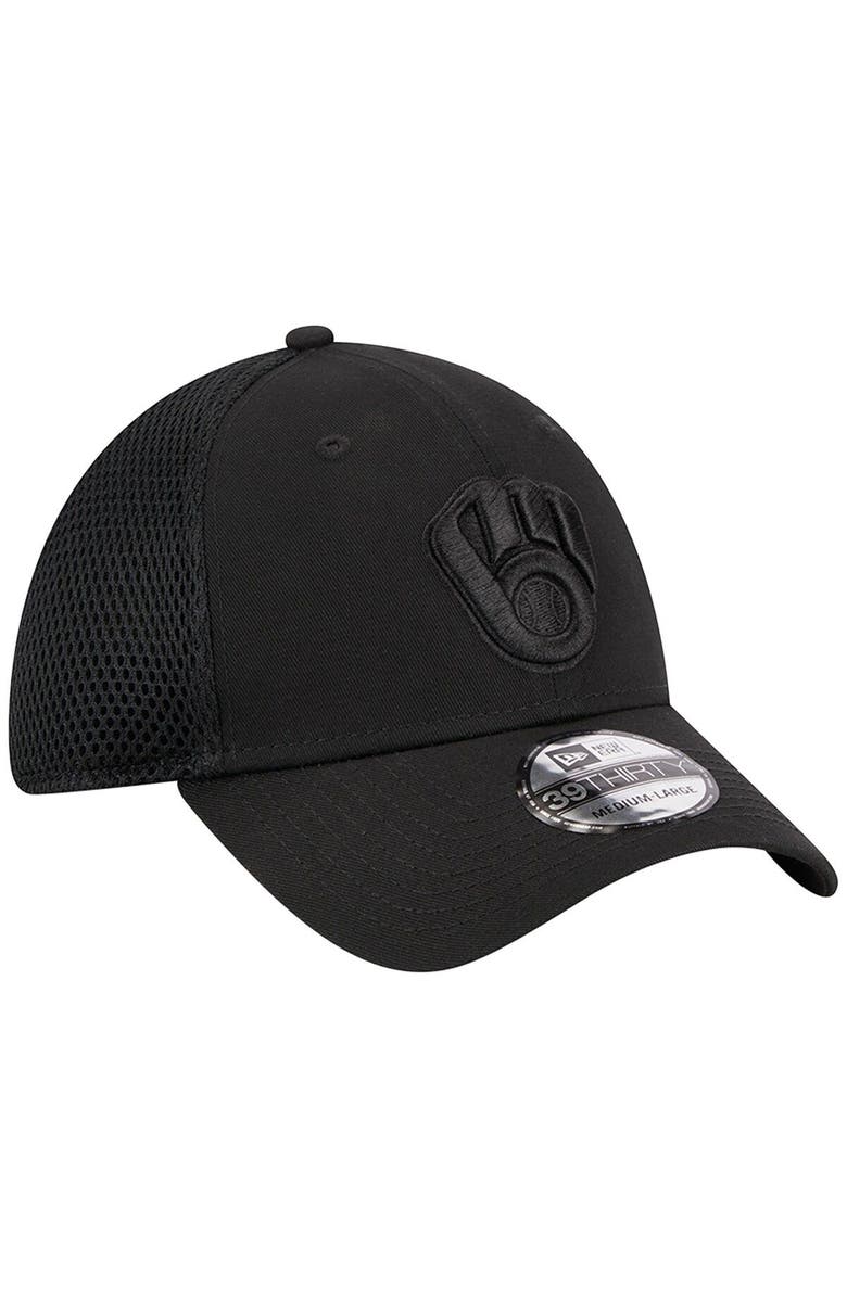 New Era Men's New Era Milwaukee Brewers Black-on-Black Neo Mesh 39THIRTY Flex Hat, Alternate, color,