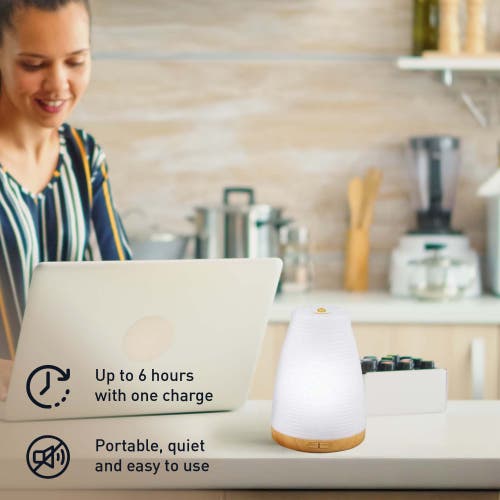 Pursonic Essential Oils Wellness Bundle In White