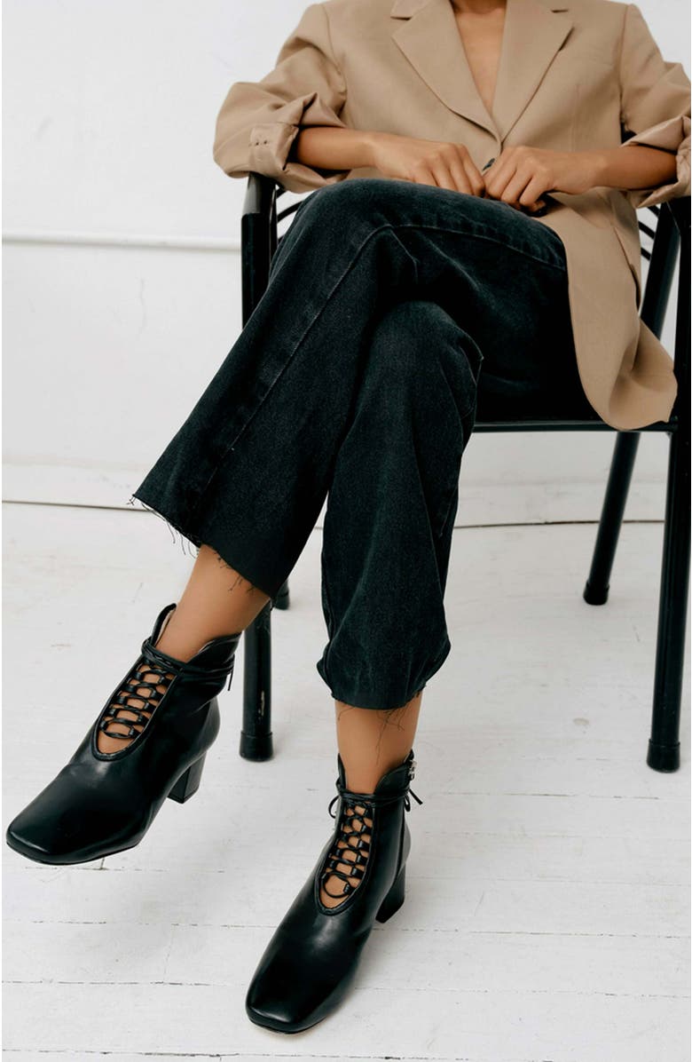 Daniella Shevel Cleo Boot, Alternate, color, Black