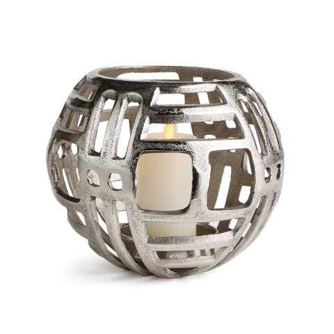 Cecil Hurricane Medium