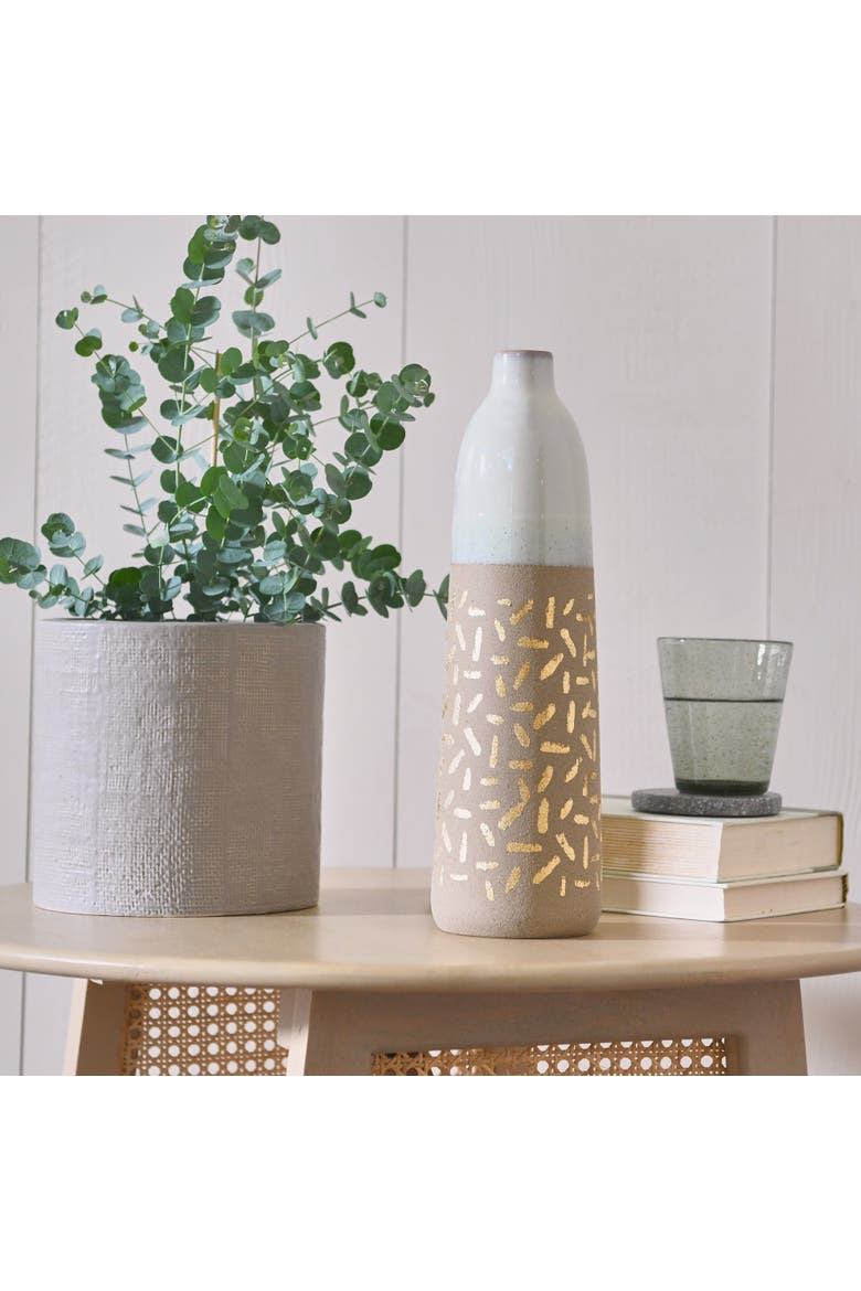 Vase with Pattern, Alternate, color, Tan
