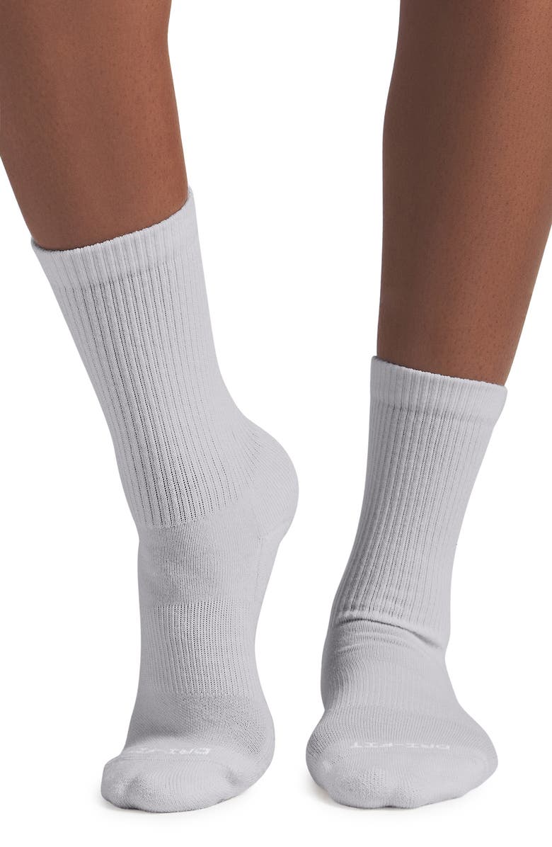 NikeSKIMS 3-Pack Dri-FIT Crew Socks, Main, color, Snow, Heathergray, Obsidian