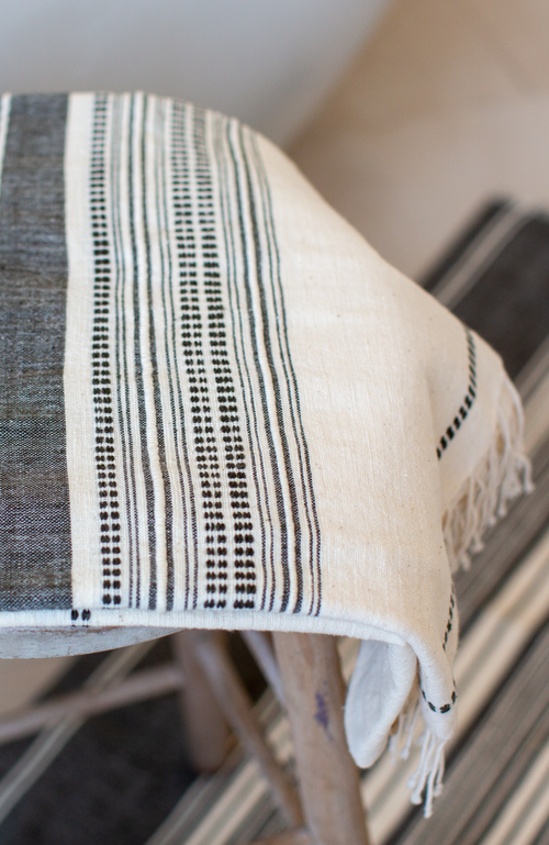 Sabahar Genale Hand Towel In Gray