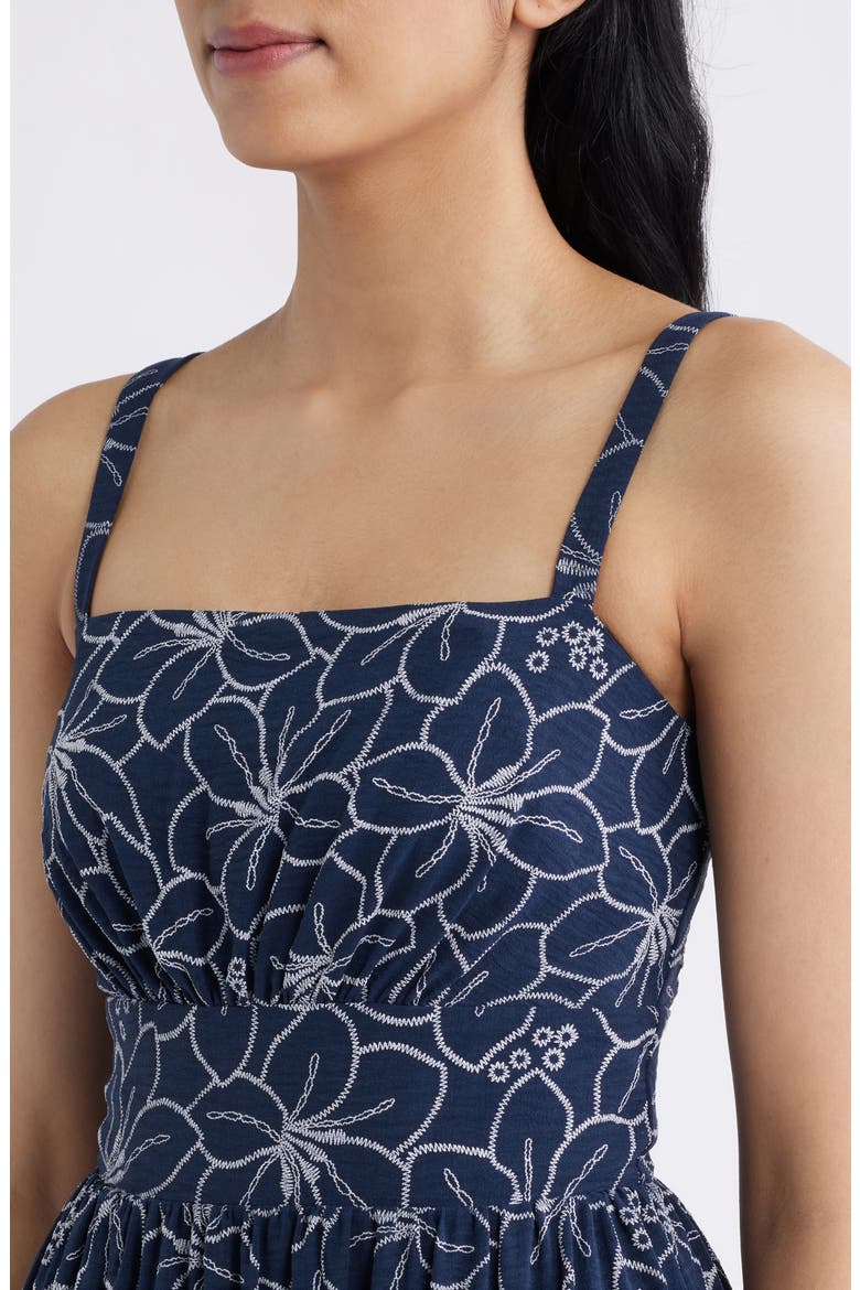 floral embroidered maxi dress julia jordan Julia Jordan Maxi Dress