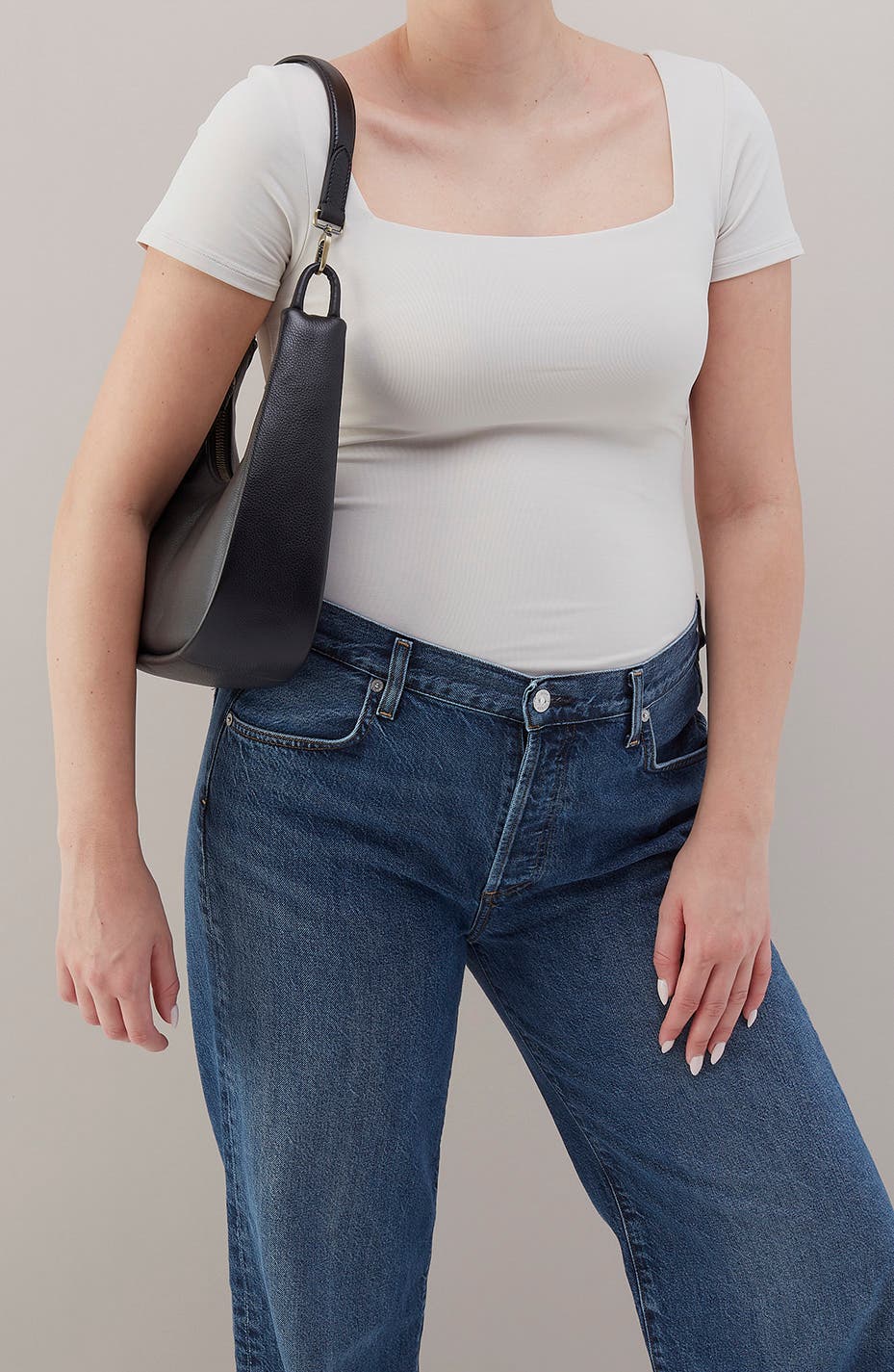 HOBO Small Cass Leather Shoulder Bag, Alternate, color, Black