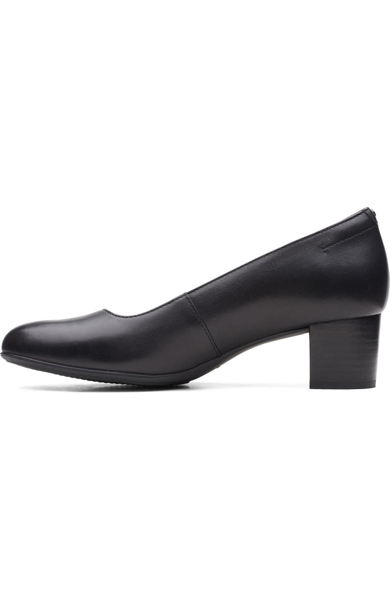 Clarks<sup>®</sup> Linnae Pump, Alternate, color,