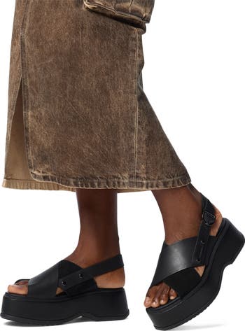 Dayspring Crisscross Sandal