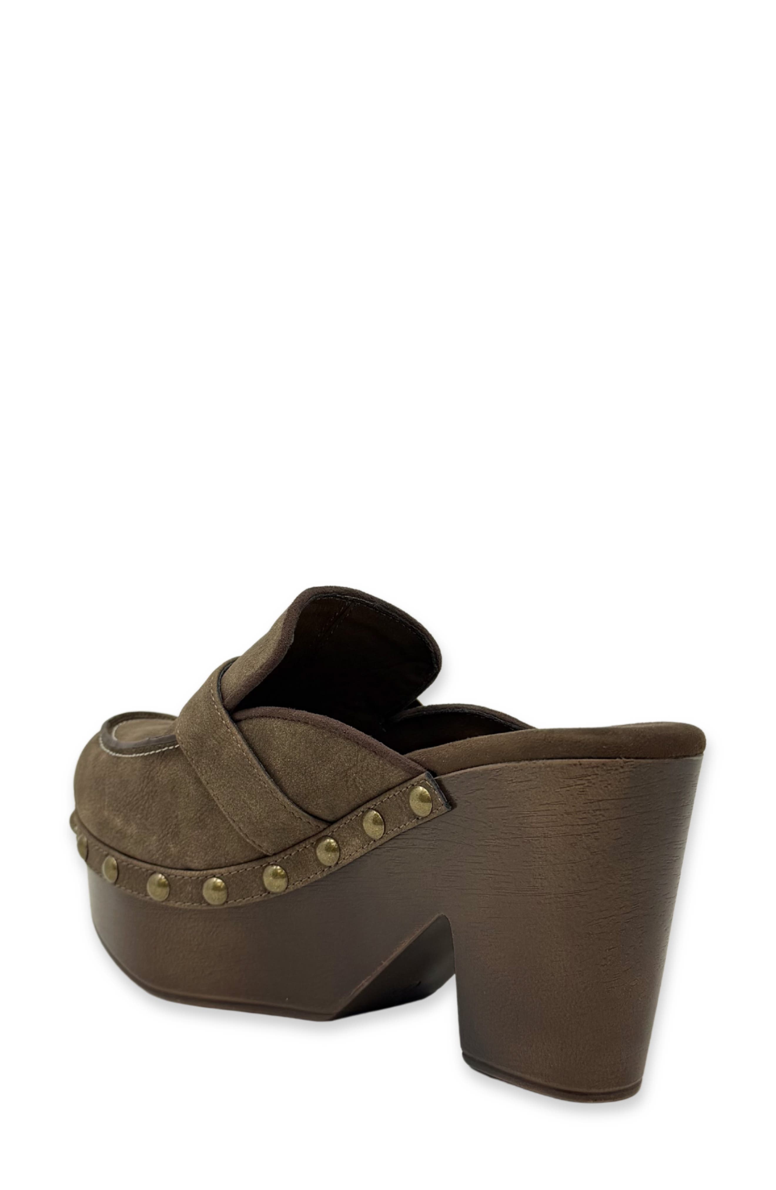 Keyla Clog, Alternate, color, CHOCOLATE