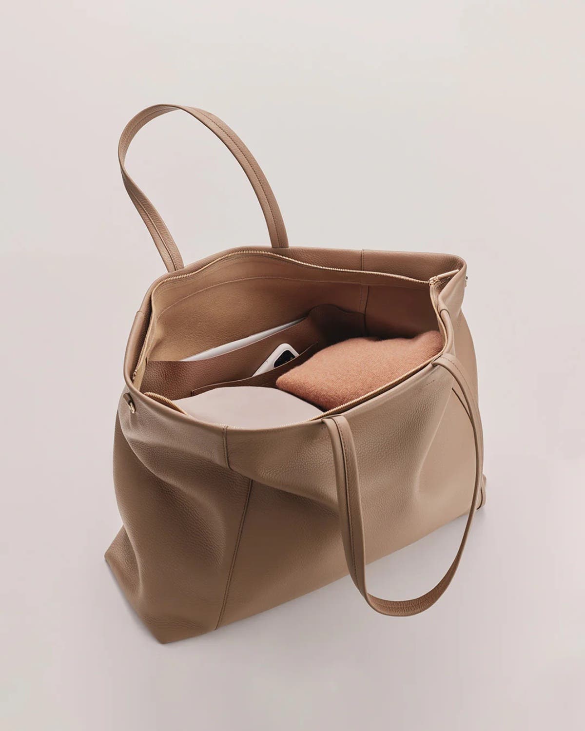 Easy Overnighter Bag, Alternate, color, Cappuccino