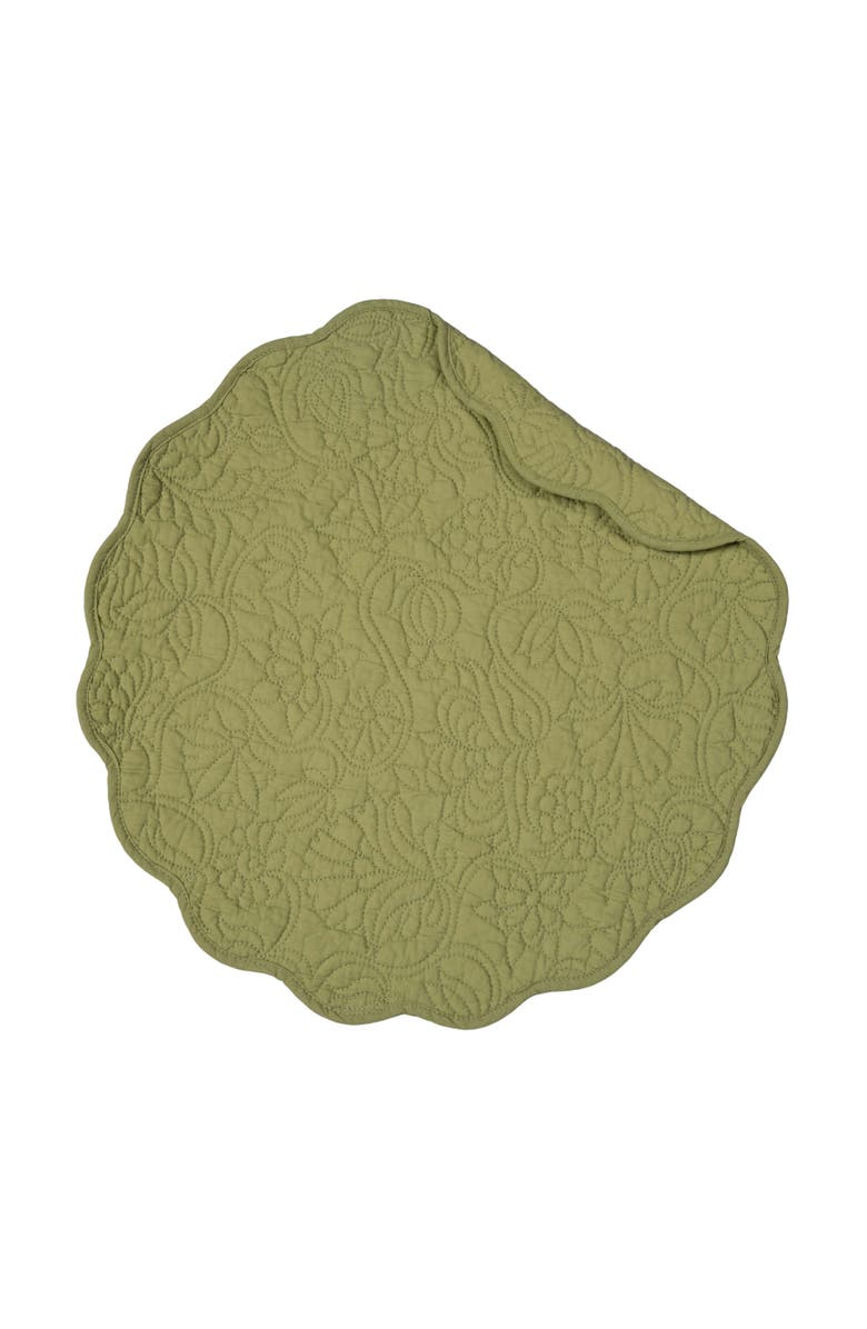 C&F Home Christiana Sweet Pea Reversible Machine Washable Round Scallop Quilt Placemats Set of 6, Alternate, color, Green