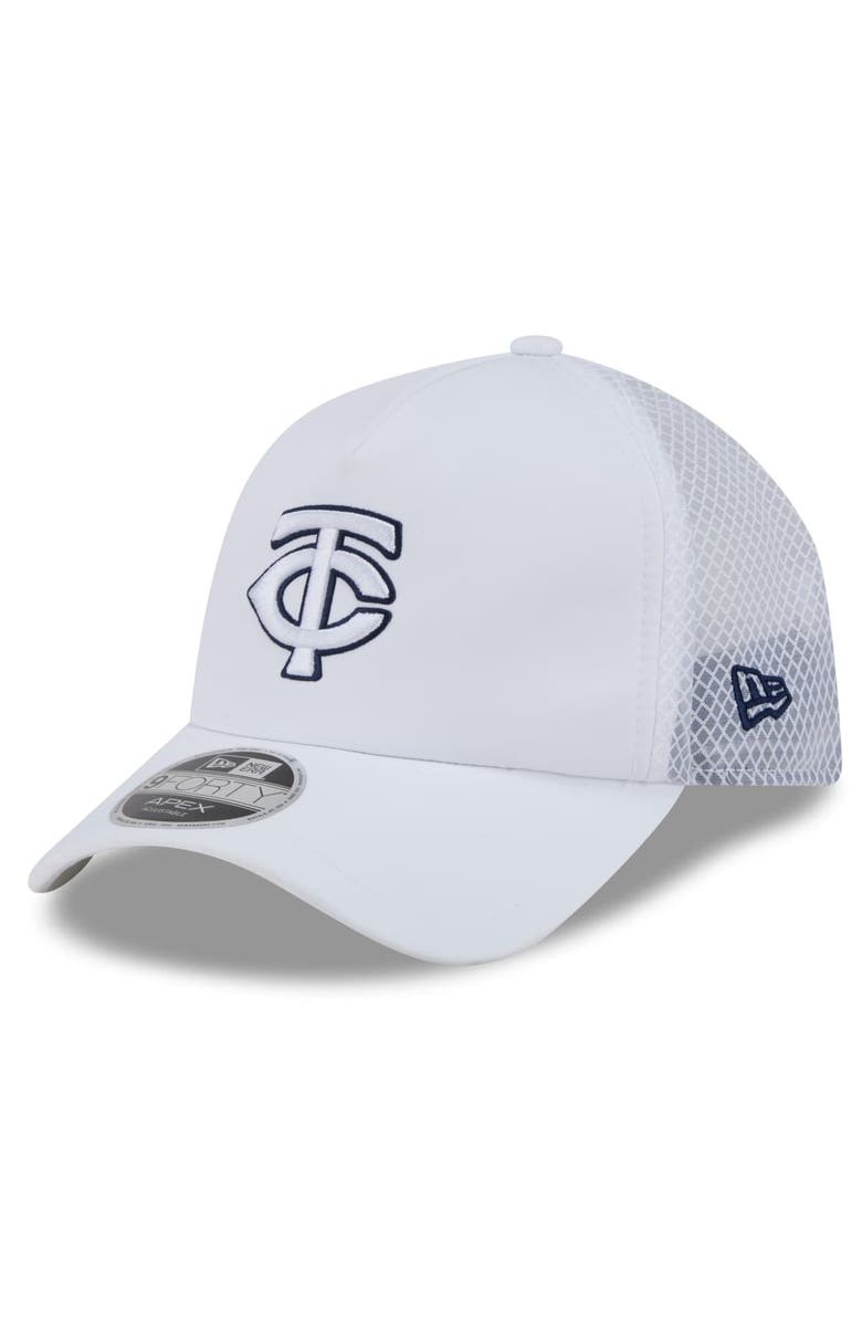 New Era Men's New Era White Minnesota Twins 2026 Batting Practice Apex 9FORTY Adjustable Trucker Hat, Main, color, White