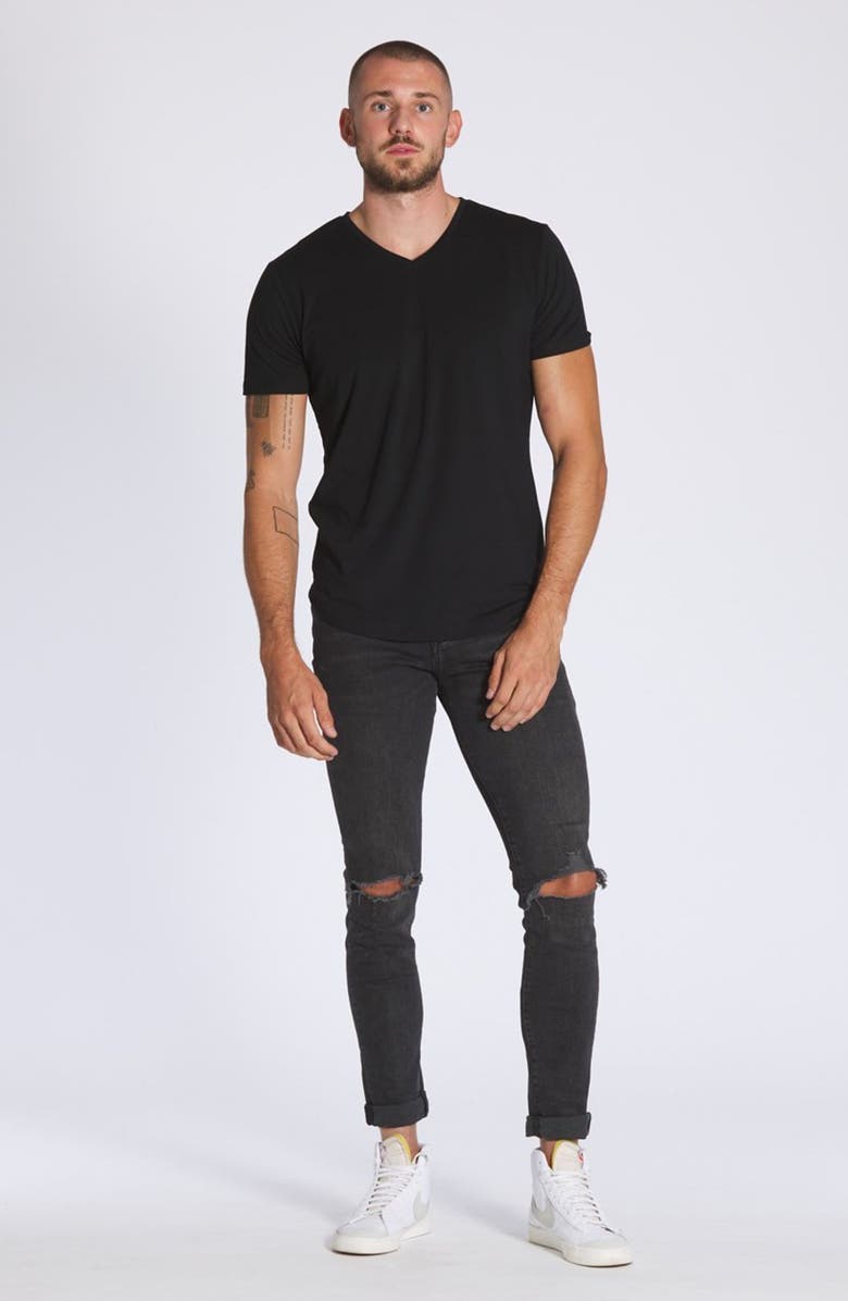 Cuts AO V-Neck Curved Hem Tee, Alternate, color, Black