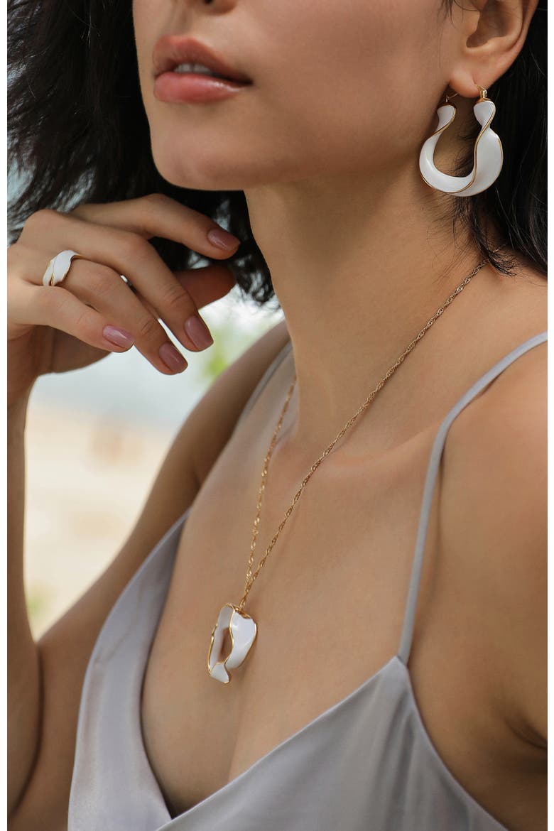 Breeze Necklace, Alternate, color, Gold & White